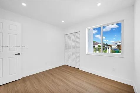 12368 SW 197th Terrace Miami FL 33177