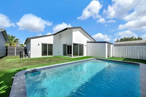 12368 SW 197th Terrace Miami FL 33177