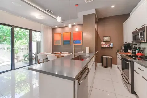 3318 Day Avenue Miami FL 33133