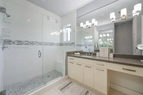 3318 Day Avenue Miami FL 33133