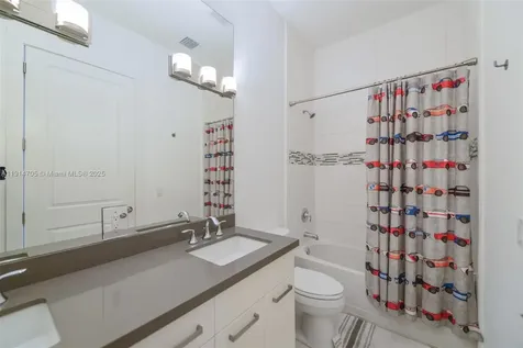 3318 Day Avenue Miami FL 33133