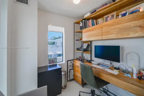 3318 Day Avenue Miami FL 33133