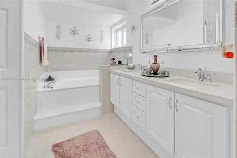 20270 NW 4th Street Pembroke Pines FL 33029
