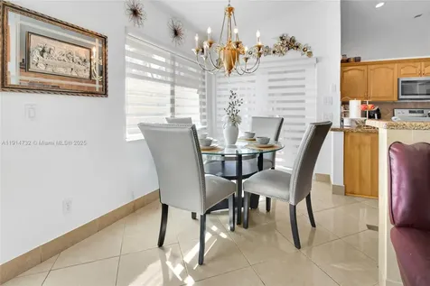 20270 NW 4th Street Pembroke Pines FL 33029