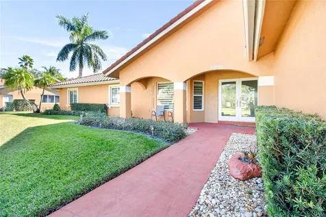 20270 NW 4th Street Pembroke Pines FL 33029