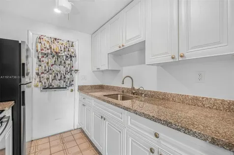 17000 NE 14th Avenue North Miami Beach FL 33162