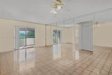 17000 NE 14th Avenue North Miami Beach FL 33162