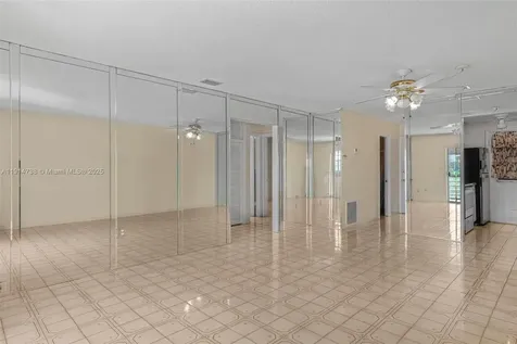 17000 NE 14th Avenue North Miami Beach FL 33162