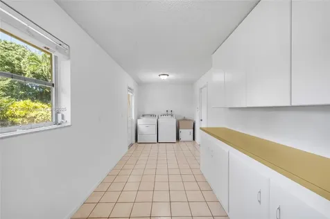 1561 SW 72nd Avenue Plantation FL 33317