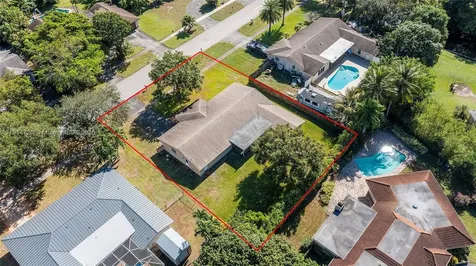 1561 SW 72nd Avenue Plantation FL 33317