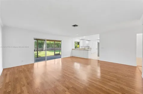 1561 SW 72nd Avenue Plantation FL 33317