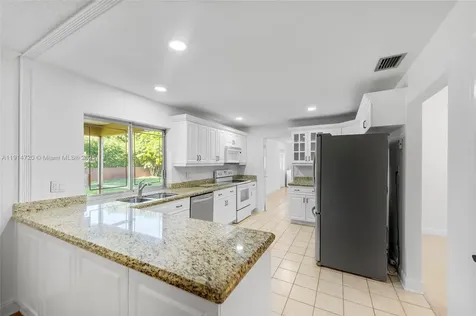1561 SW 72nd Avenue Plantation FL 33317