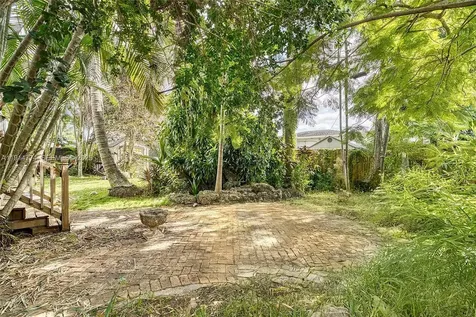 480 NE 110th Street Miami FL 33161