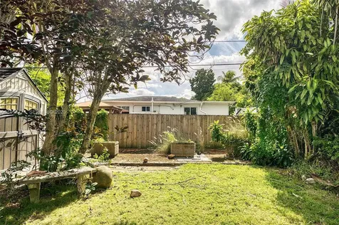 480 NE 110th Street Miami FL 33161