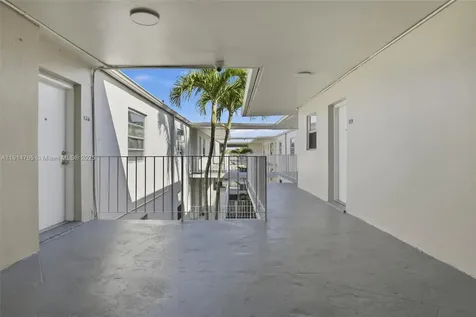 2405 NW 135th Street Opa-Locka FL 33167