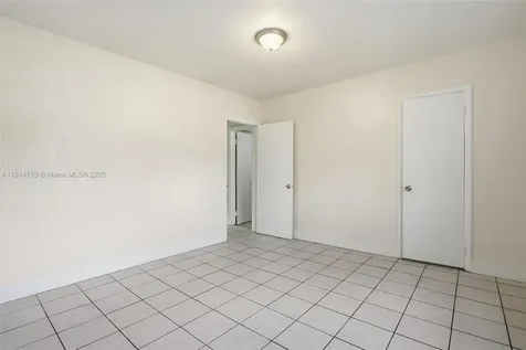 2405 NW 135th Street Opa-Locka FL 33167
