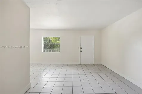 2405 NW 135th Street Opa-Locka FL 33167