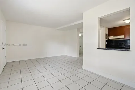 2405 NW 135th Street Opa-Locka FL 33167