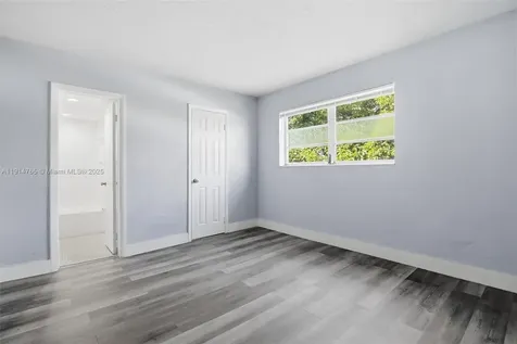 2405 NW 135th Street Opa-Locka FL 33167