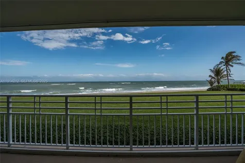 350 Beach Road Tequesta FL 33469