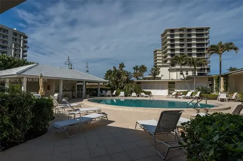 350 Beach Road Tequesta FL 33469
