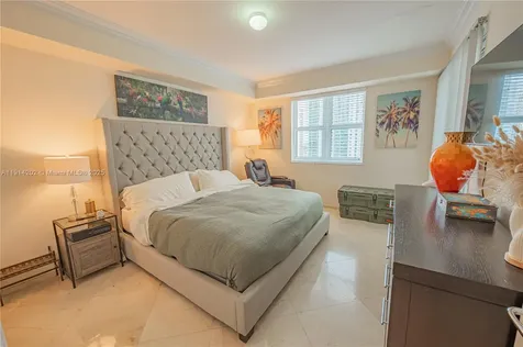 19900 E Country Club Drive Aventura FL 33180