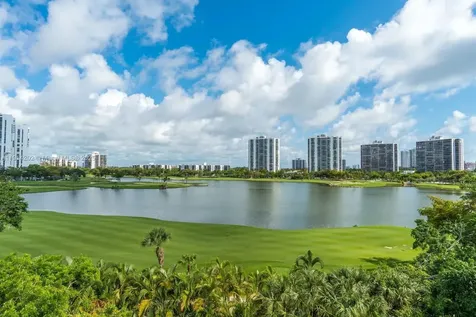 19900 E Country Club Drive Aventura FL 33180