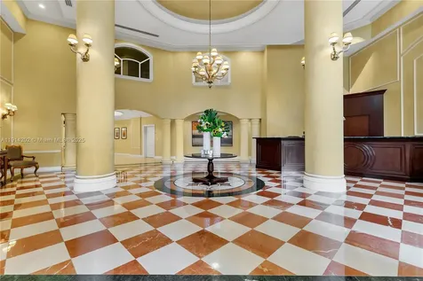 19900 E Country Club Drive Aventura FL 33180