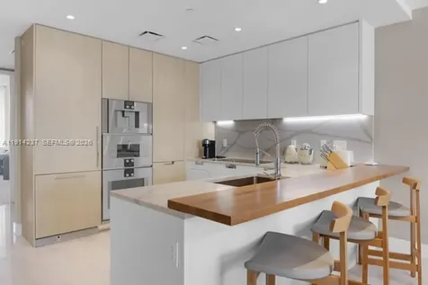 15701 Collins Avenue Sunny Isles Beach FL 33160