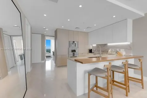 15701 Collins Avenue Sunny Isles Beach FL 33160