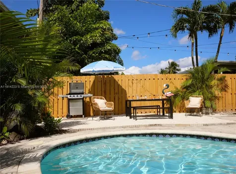 191 SE 13th Avenue Pompano Beach FL 33060