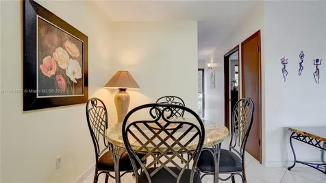 16790 NE 14th Avenue Miami FL 33162
