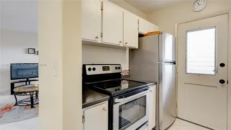 16790 NE 14th Avenue Miami FL 33162