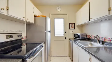 16790 NE 14th Avenue Miami FL 33162