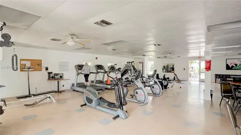 16790 NE 14th Avenue Miami FL 33162