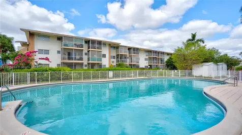 16790 NE 14th Avenue Miami FL 33162