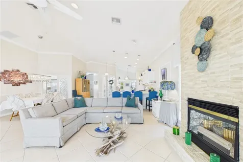 338 NW Treeline Trace Port St. Lucie FL 34986