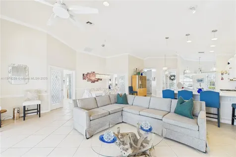 338 NW Treeline Trace Port St. Lucie FL 34986