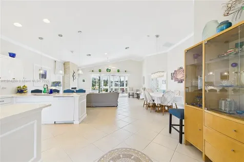 338 NW Treeline Trace Port St. Lucie FL 34986