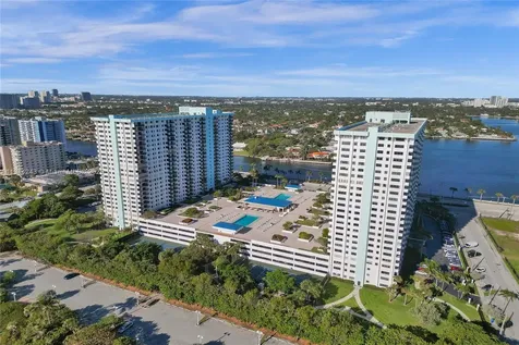 1201 S Ocean Drive Hollywood FL 33019