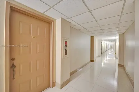 1201 S Ocean Drive Hollywood FL 33019