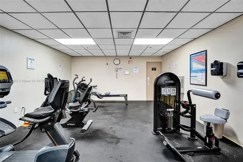 1201 S Ocean Drive Hollywood FL 33019