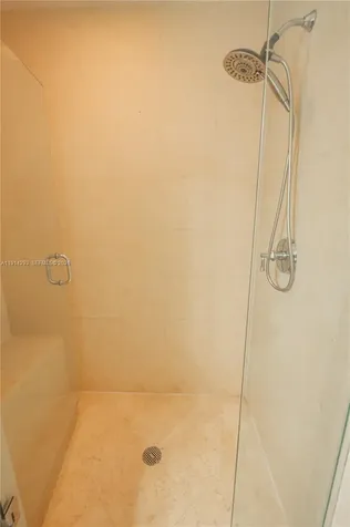 19900 E Country Club Drive Aventura FL 33180