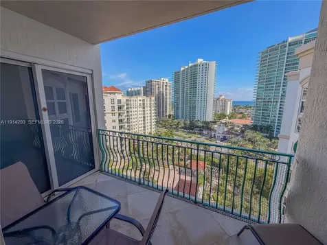 19900 E Country Club Drive Aventura FL 33180