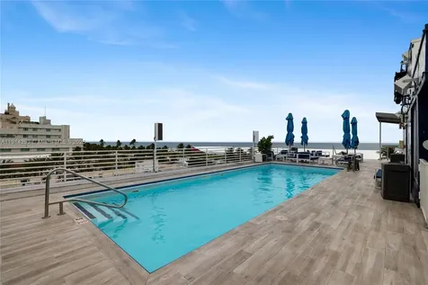 1060 Ocean Drive Miami Beach FL 33139