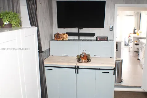 1511 Alfred Drive Boynton Beach FL 33426