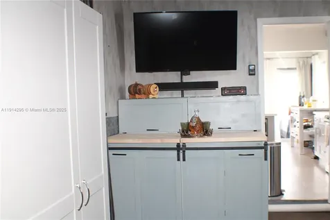 1511 Alfred Drive Boynton Beach FL 33426