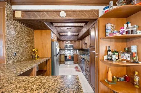 16050 NE 8th Court North Miami Beach FL 33162