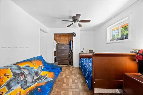 16050 NE 8th Court North Miami Beach FL 33162