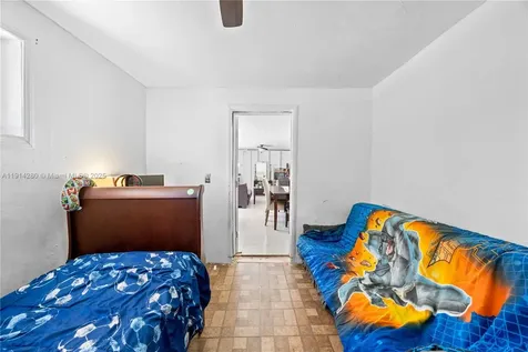16050 NE 8th Court North Miami Beach FL 33162
